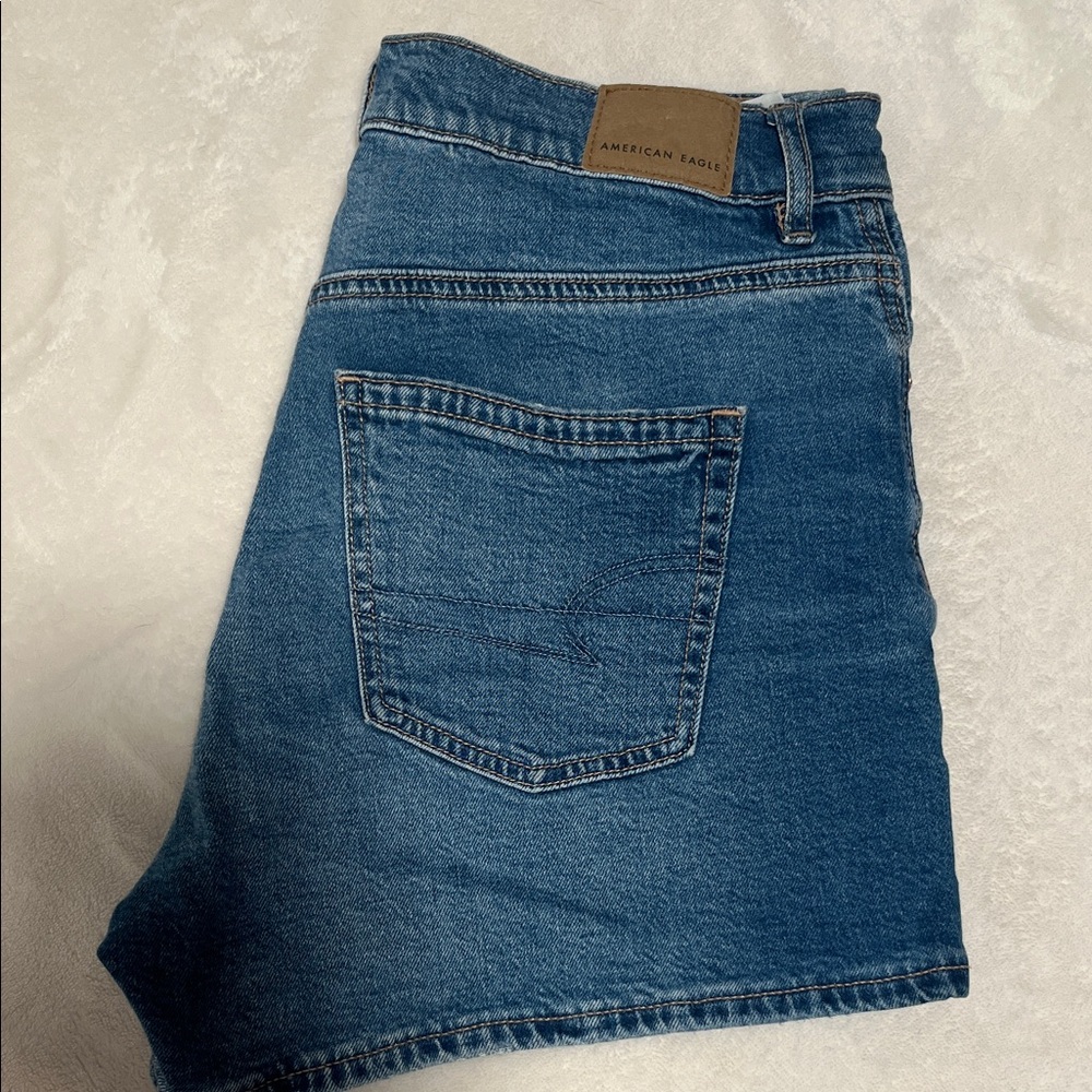 American Eagle Outfitters Women’s Dark Blue Denim Jean Shorts